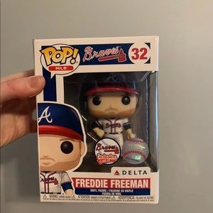 Atlanta Braves Freddie Freeman POP figure
